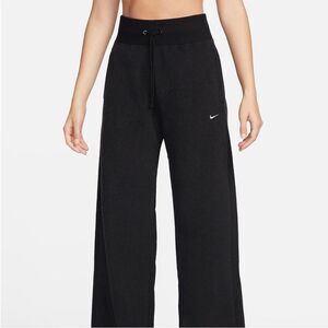 WOMENS LARGE NIKE BLACK STRAIGHT LEG SWEATPANTS